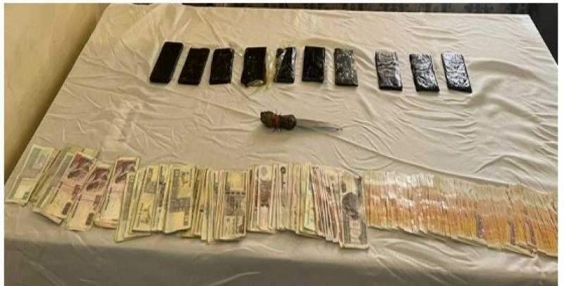 ضبط تاجر مخدرات بحوزته كيلو حشيش في الساحل