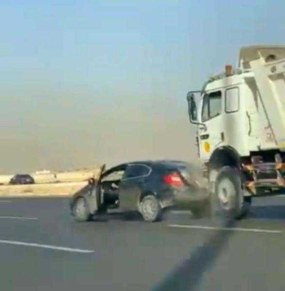 النـائب العام يأمر بحبس قـائد السيـارة المتسببة في حـادث عـلى طريق السـويس