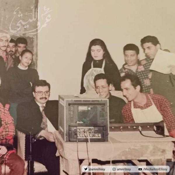 شاهد.. صور نادرة تجمع عمرو الليثي بالراحل هشام سليم