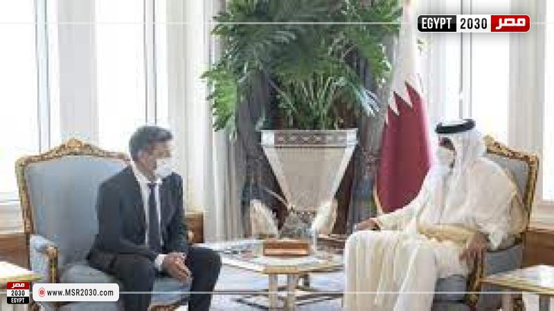 أمير قطر يبحث مع المستشار الألماني 