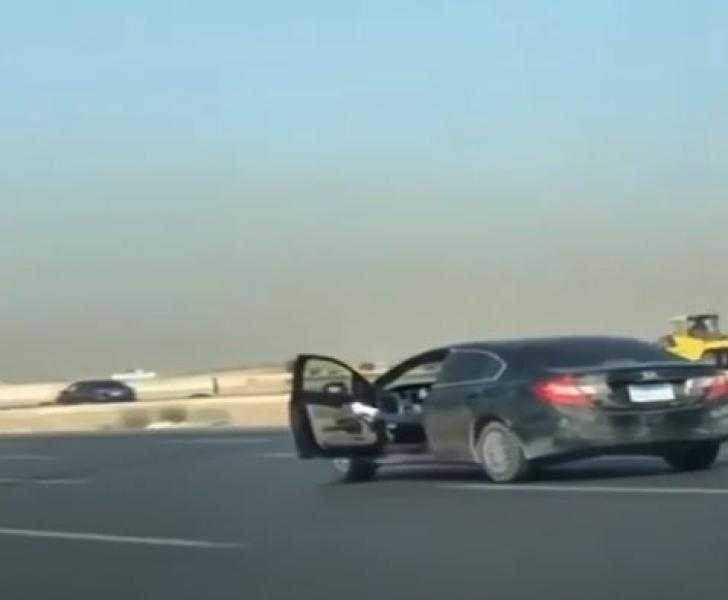 الداخلية تباشر إجراءات حبس السائق المتهور بطريق السويس 3 سنوات