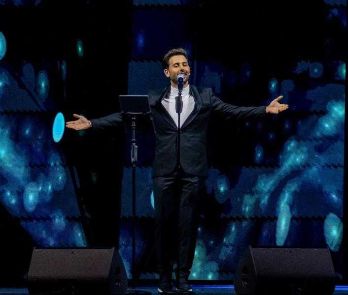 فؤاد عبدالواحد يشعل أجواء دبي احتفالًا باليوم الوطني السعودي الـ92