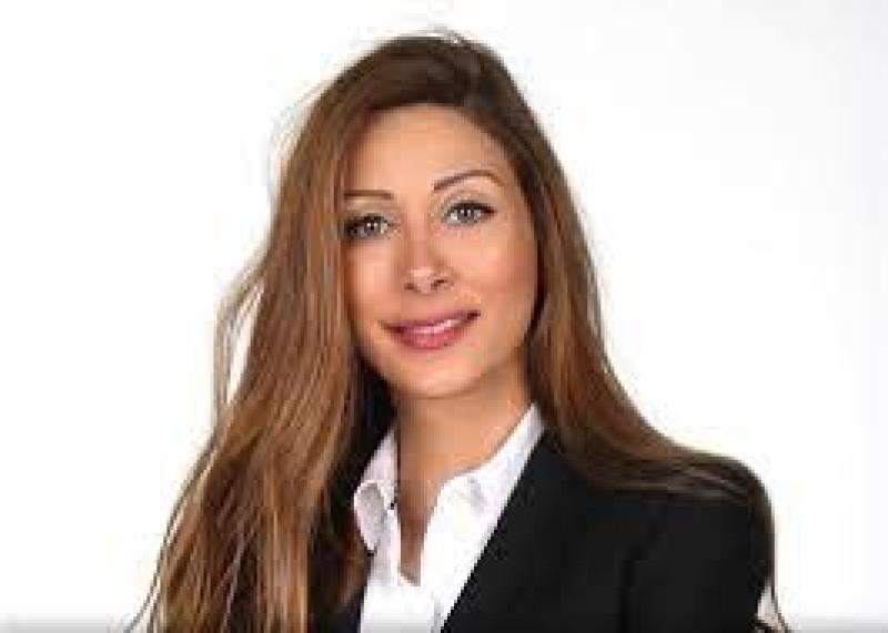  النائبة البنانية، سينتيا زرازير