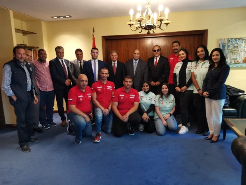 بعثة منتخب مصر للدارتس تصل إسبانيا للمشاركة في بطولتي العالم وأوروبا