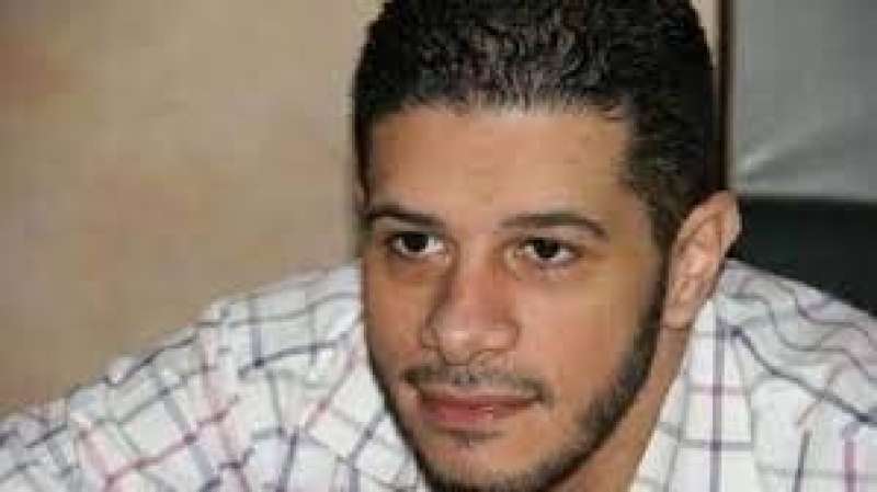 حسام مؤنس 