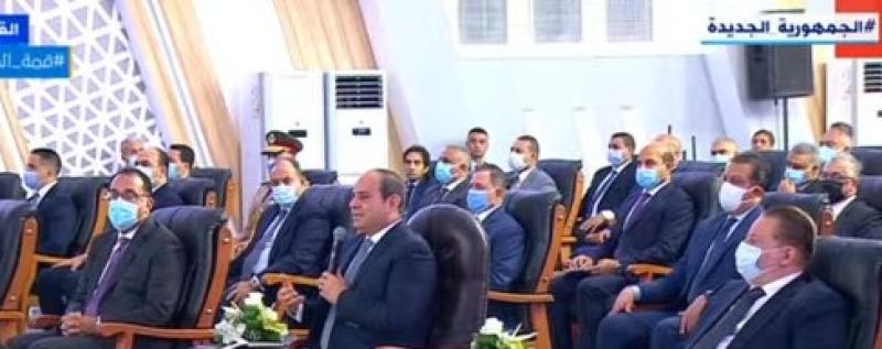 السيسي عن العمالة المصرية: عارفين إن أجوركم مش كبيرة - «فيديو»