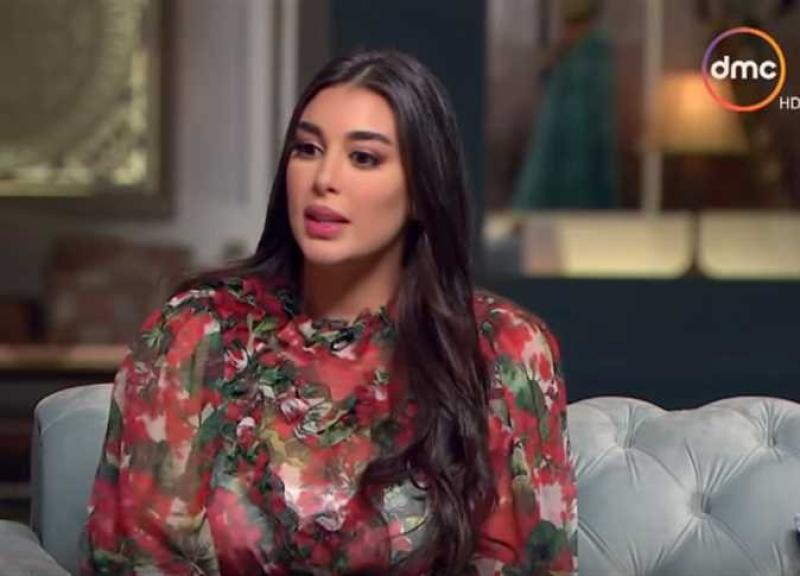 تخطى 35 ألف جنيه.. سعر فستان ياسمين صبري في برنامج صاحبة السعادة