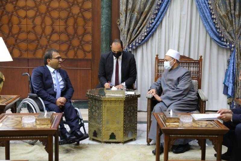 «شيخ الأزهر» يستقبل السفير النيبالي لدى القاهرة لبحث التعاون بالمجالات العلمية والدعوية