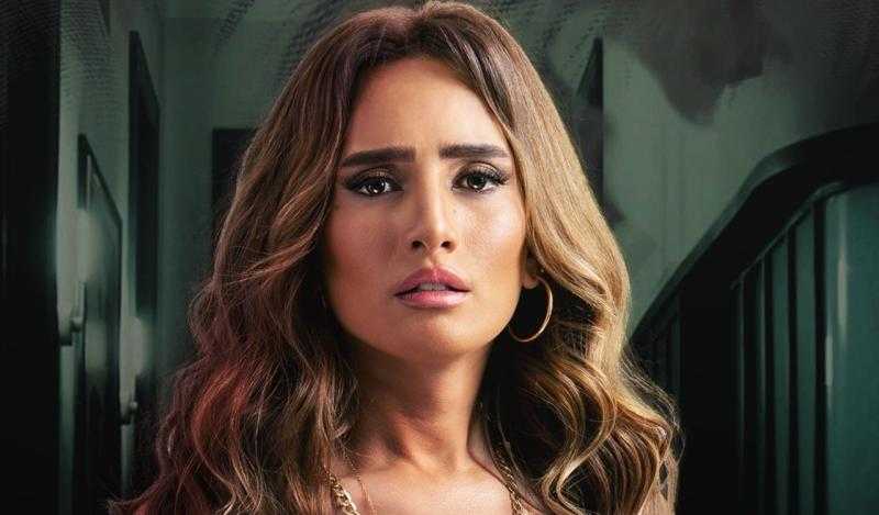 زينة تنضم لفريق عمل «العمدة»