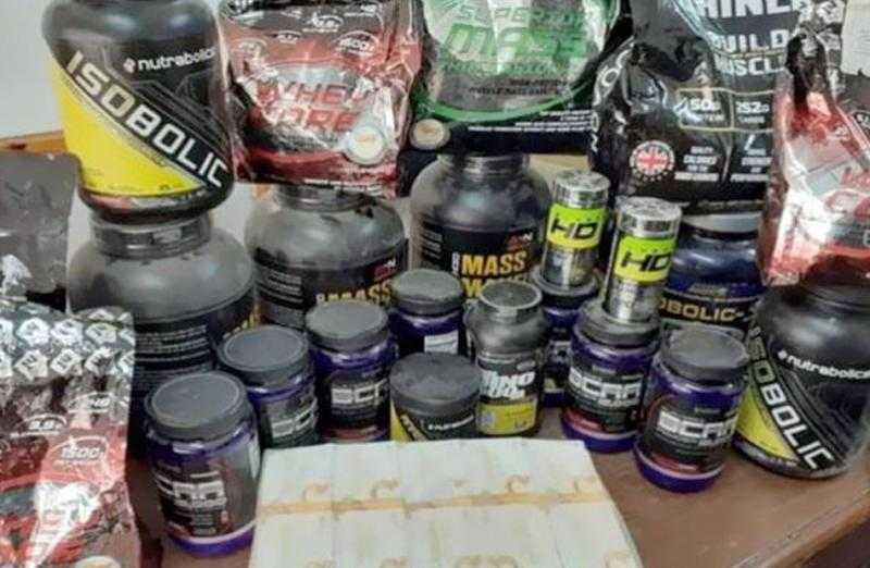 ضبط مليون وربع قرص مكملات غذائية مهربة داخل مخزن صيدلية بالقاهرة