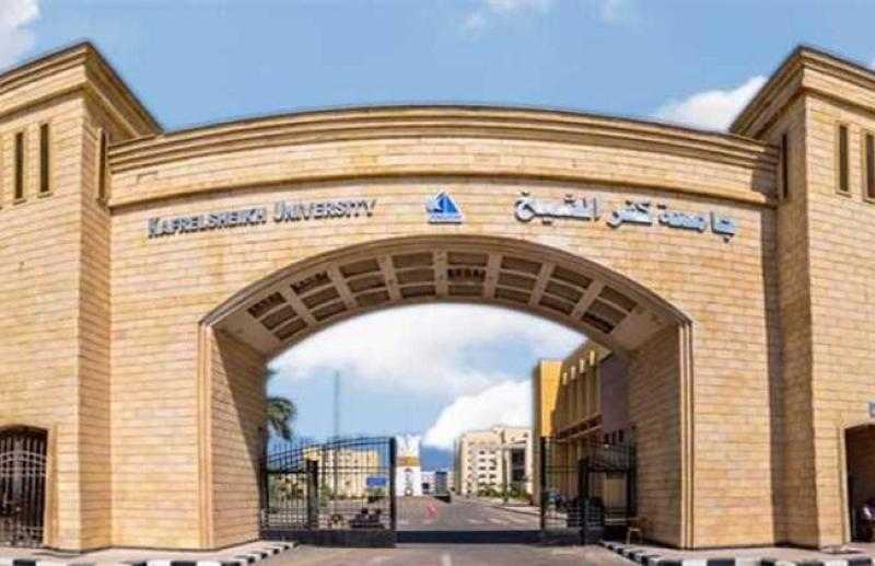رئيس جامعة كفر الشيخ ينصح الطلاب: «انضموا للأنشطة الطلابية»- فيديو