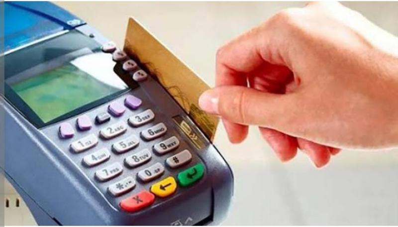 «النهاردة آخر يوم».. بادر بتسجيل المحمول على بطاقات التموين