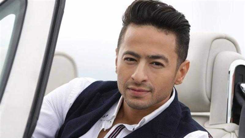 حمادة هلال يشيد بالطفل جان بعد مشاركته «تكا تكا»