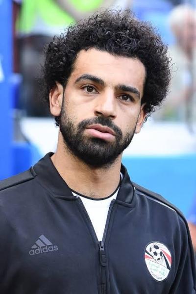 مفاجأة.. لاعب مصري وحيد أفضل من محمد صلاح 100 مرة