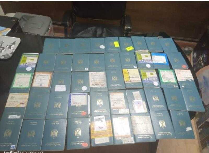 ضبط شخص لقيامه بإدراة شركة سياحة بدون ترخيص بسوهاج