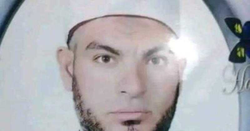 مصرع أب وابنه وإصابة زوجته في حادث بالشرقية.. صور