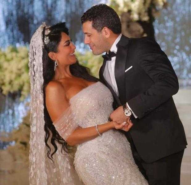 بالدموع.. حفل زفاف سالي عبدالسلام وسط كوكبة من نجوم الفن