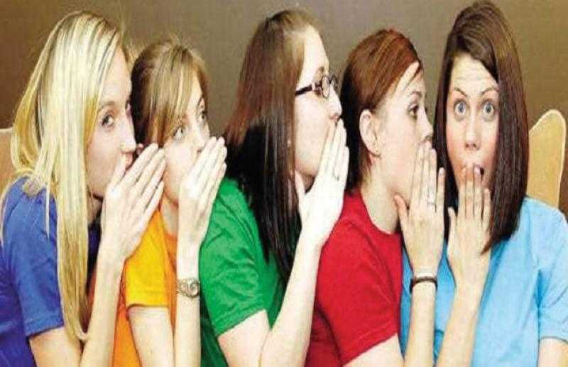 استشاري صحة نفسية: «جروبات الماميز حائط مبكي».. فيديو