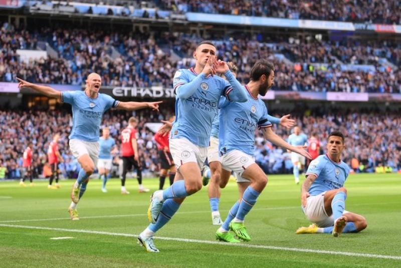 فودين يقود تشكيل مانشستر سيتي أمام إيفرتون في الدوري الإنجليزي