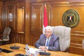 وزير التعليم العالي يتلقى تقريرًا حول انتظام الدراسة بجامعة الإسكندرية الأهلية