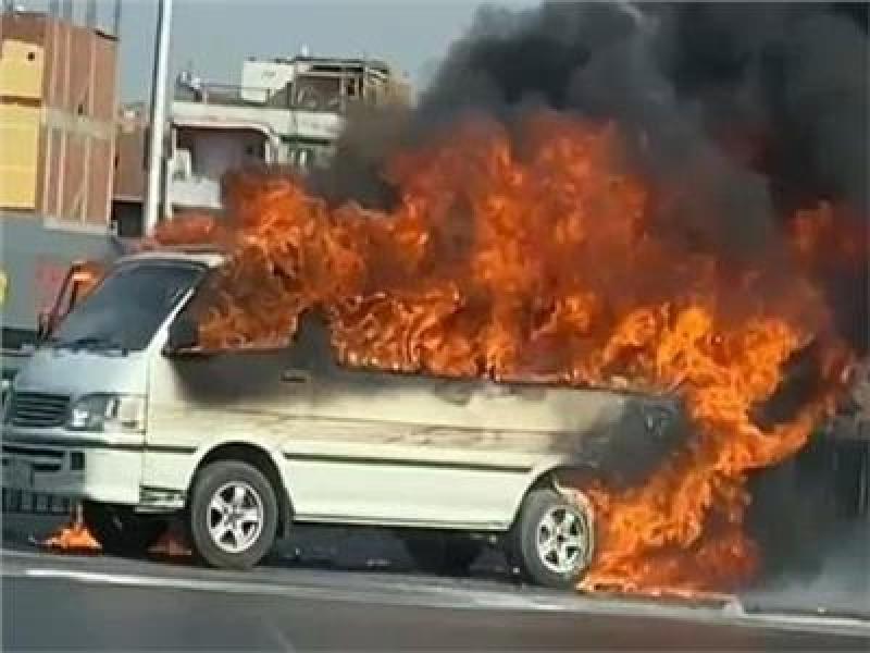  اشتعال سيارة 