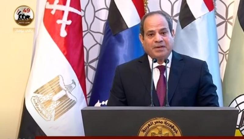 السيسي: «التحديات موجودة ومش هتنتهي».. فيديو