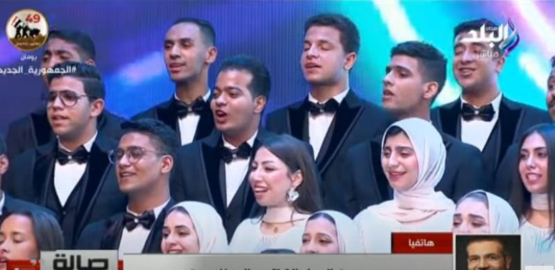 مدحت العدل عن أوبريت لمتنا: «الرئيس كان مبسوط وعمل اللي نفسنا نعمله»