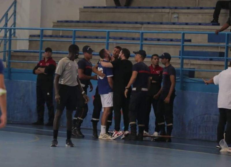 لاعب الأهلي يخضع لأشعة عاجلة بعد إصابته في مباراة أمام الترجي