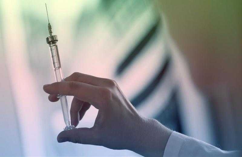 بسبب حقنة غلط.. تفاصيل مفاجئة وراء وفاة طفلتين بعد تناول مضادات حيوية «فيديو»