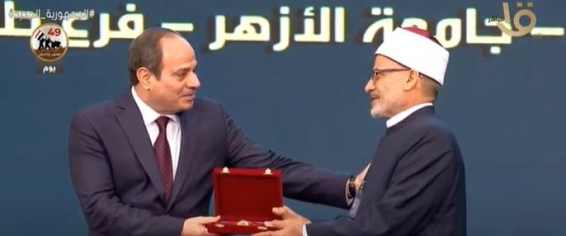 سيف رجب قزامل: احتفالية المولد النبوي يوم فرح بمشاركة قائدنا العظيم السيسي «فيديو»