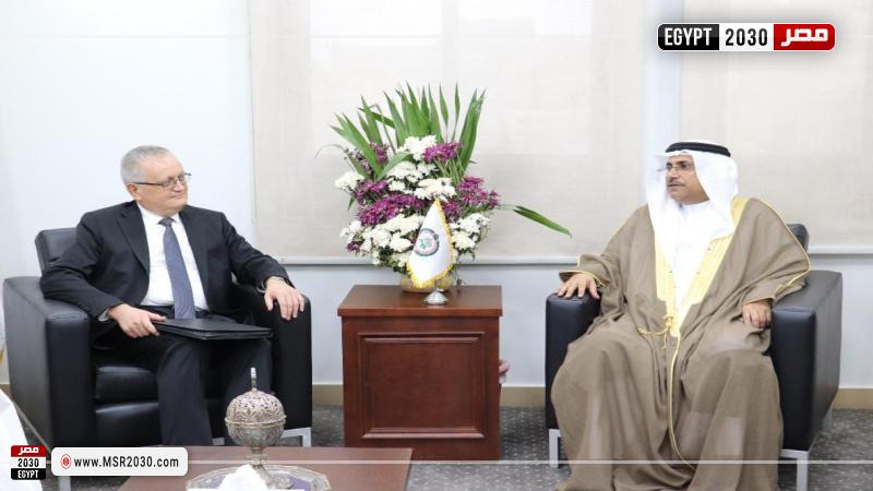 رئيس البرلمان العربي مع السفير الروسي