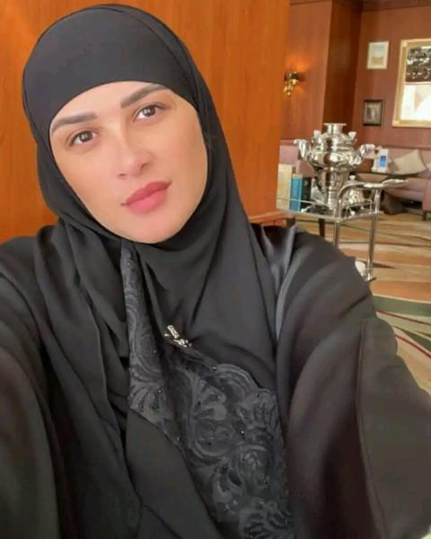 ياسمين عبدالعزيز