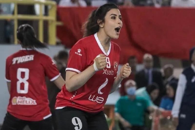 شروق فؤاد بعد هجوم جماهير الأهلي: عائلتي طالبتني بالاعتزال