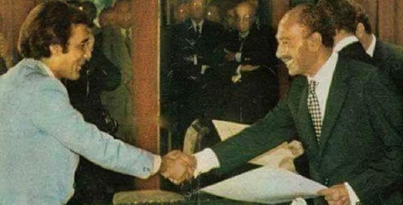 رانيا محمود ياسين تستعيد ذكريات والدها مع السادات