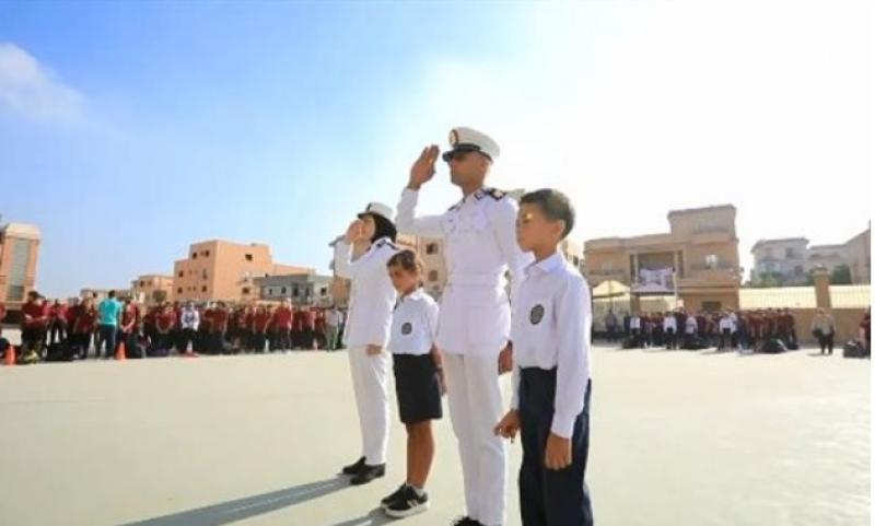 تخليدًا لذكرى الأبطال.. «الداخلية» تُرافق أبناء الشهداء في أول أيام العام الدراسي - فيديو
