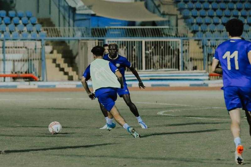 كوليبالي يشارك في تدريبات الإسماعيلي