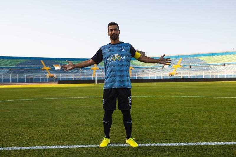 شاهد | بيراميدز «يستفز» الأهلي بعد إعلان تجديد عبد الله السعيد