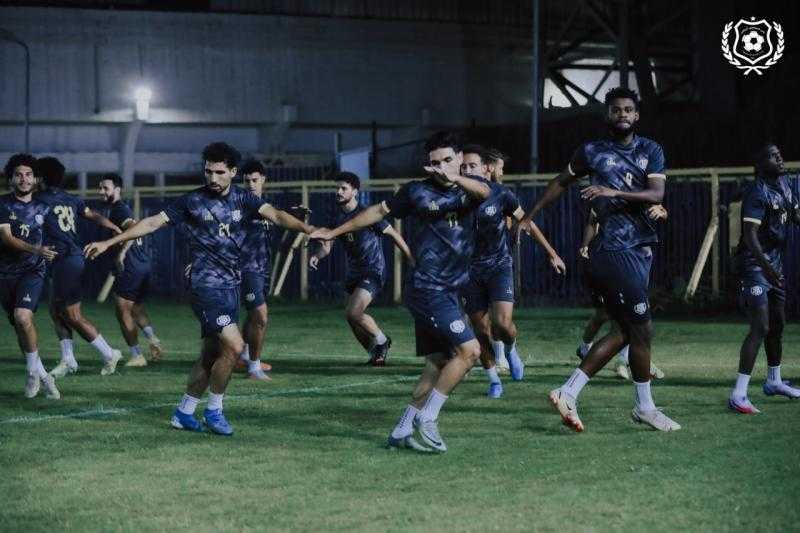 الإسماعيلي يواصل تدريباته استعدادًا للدوري الجديد