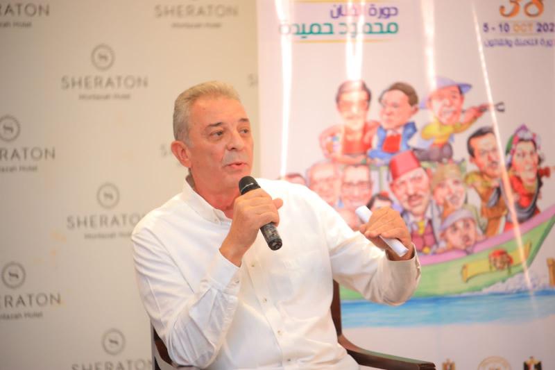 محمود حميدة: الإخلاص للفن طريقي.. وخلعت جزء من أسناني حبًا في «جنة الشياطين»