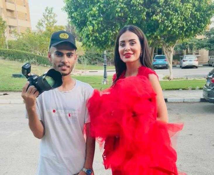 أول ظهور للفنانة اللبنانية «دومنيك حوراني» في الشيخ زايد