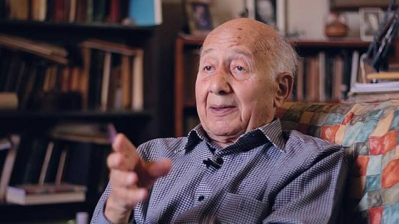 من هو مصطفى العبادي الذي احتفى جوجل بذكرى مولده اليوم؟