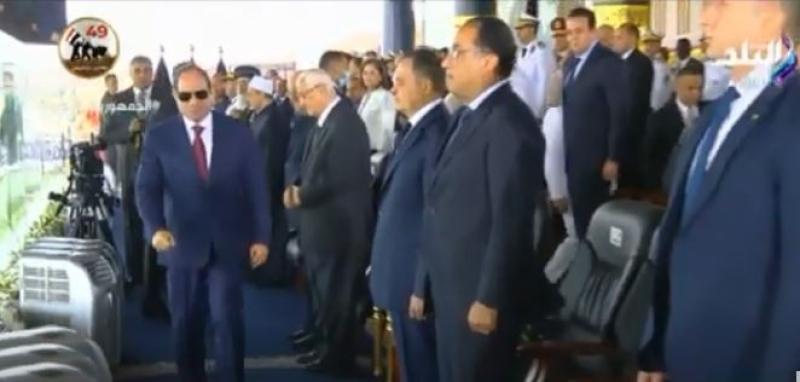 شاهد.. لحظة وصول السيسي حفل تخرج دفعة جديدة من طلبة كلية الشرطة «فيديو»