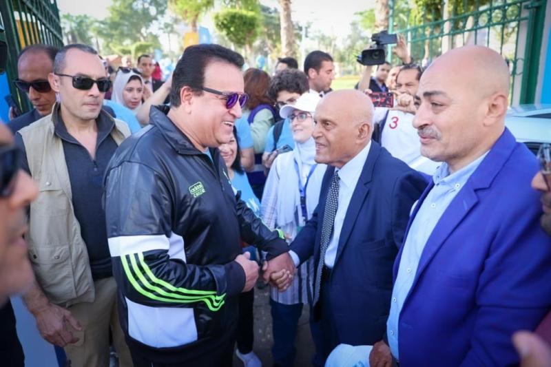 وزير الصحة ومدير عام منظمة الصحة العالمية يشاركان في فعاليات الصحة قول وعمل