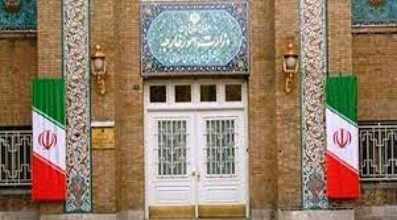 وزارة الخارجية الإيرانية تستدعي السفير البريطاني لدى طهران