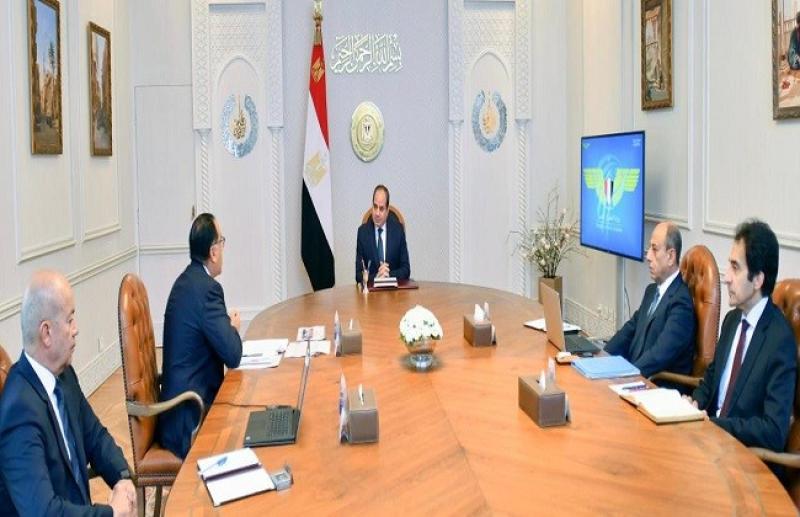 تفاصيل اجتماع السيسي ووزير الطيران