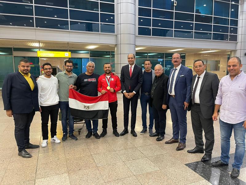 وزير الرياضة ينيب مساعده لاستقبال 