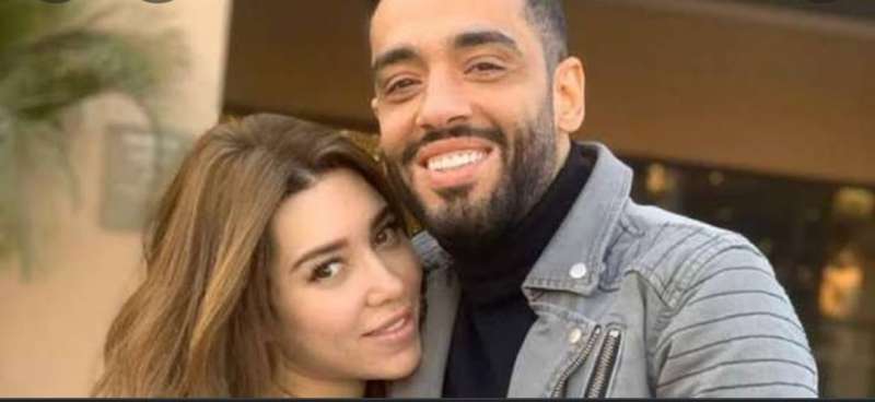 رامي جمال وزوجته 