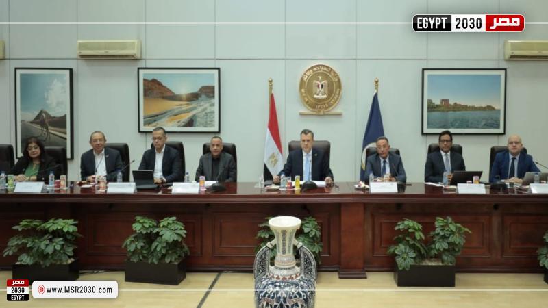 وزير السياحة والآثار