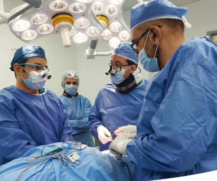 أثناء إجراء الجراحة 