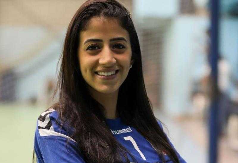 مريم مصطفى: أنا لاعبة في الزمالك.. ووقعت للأهلي على ”عقد فاضي”